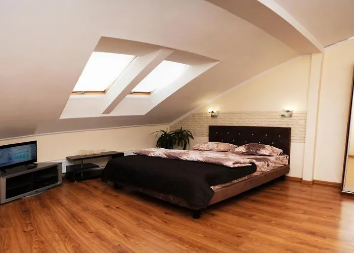 Квартири Подобово Івано-Франківська Nice Apartments For Booking